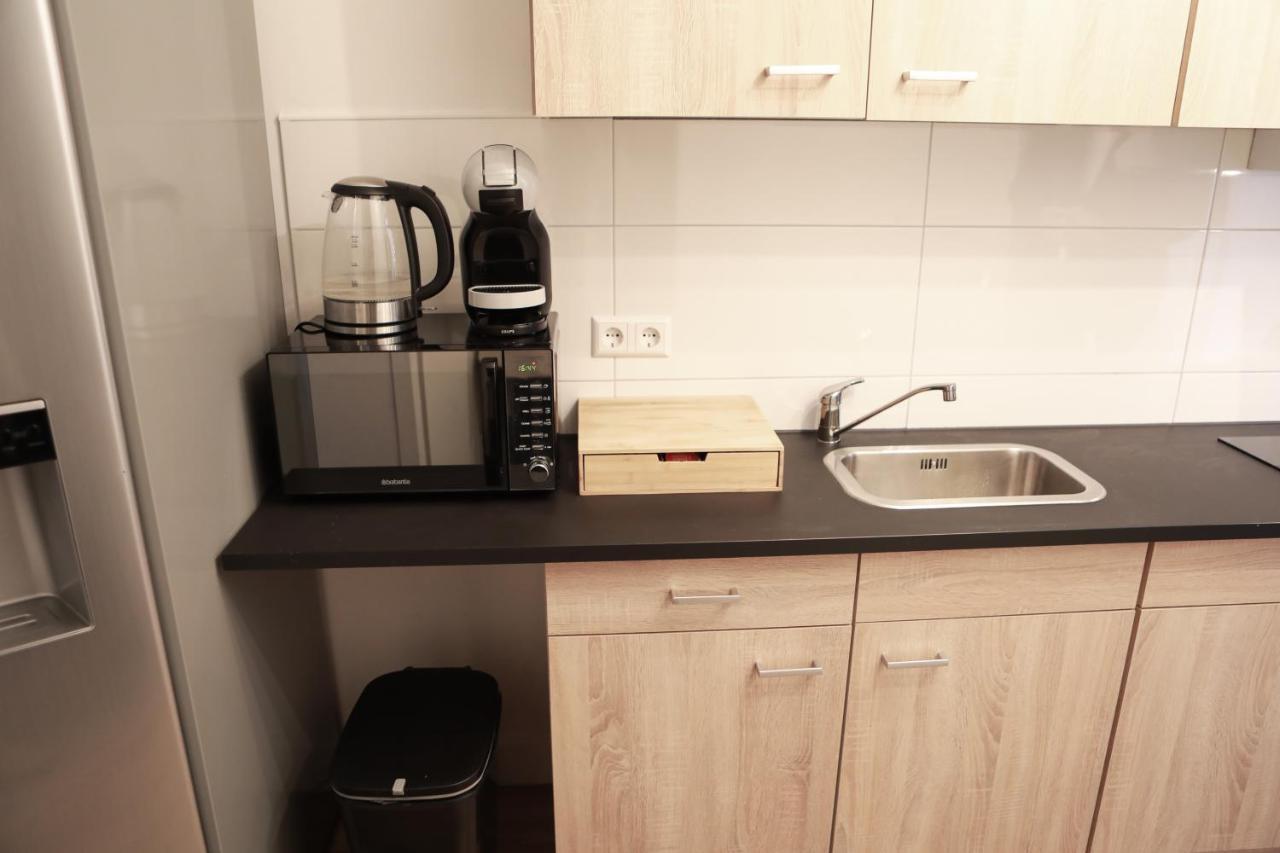 Ruim Appartement In Centrum Yerseke Exteriör bild