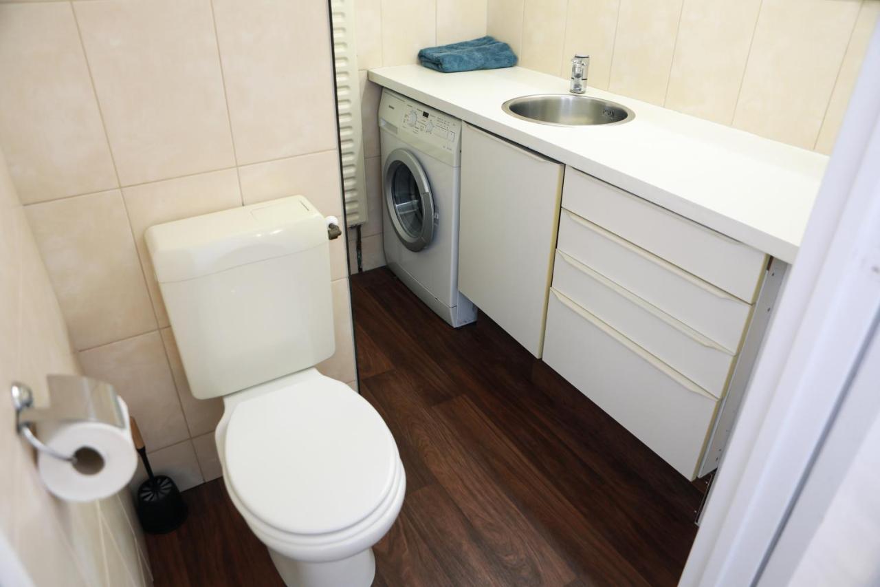 Ruim Appartement In Centrum Yerseke Exteriör bild